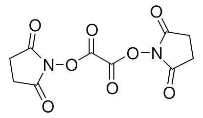 图片 N,N′-二琥珀酰亚胺基草酸，N,N′-Disuccinimidyl oxalate [DSO]；85%